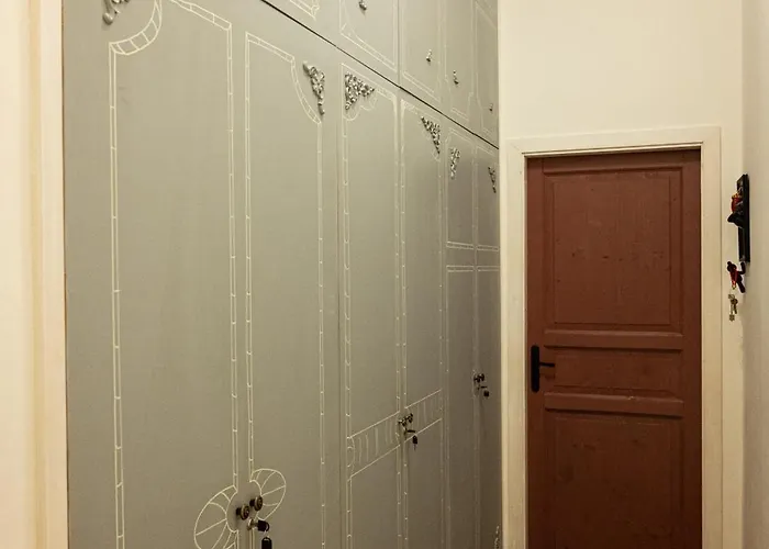 Vico Giganti Pensión Nápoles